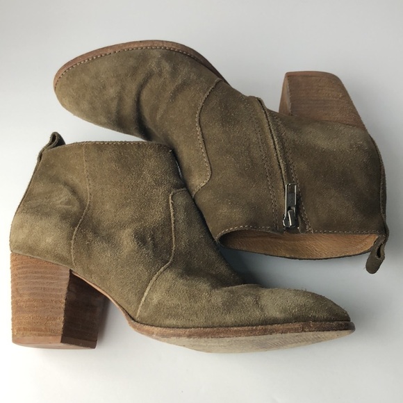 Madewell Brenner Suede Ankle Boots - Picture 6 of 10